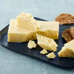 Queso Cheddar bajo en grasa y naturalmente cremoso