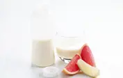 Mantenga el atractivo en el yogur bebible de etiquetado limpio